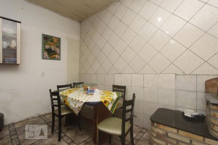 Casa à venda com 450m², 3 quartos e 3 vagasCOZINHA