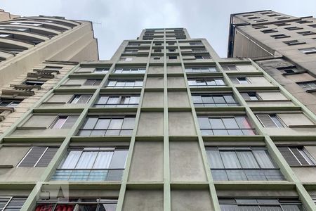 Apartamento à venda com 90m², 2 quartos e sem vaga Apartamento à venda com 90m², 2 quartos e sem vagaFachada do Prédio