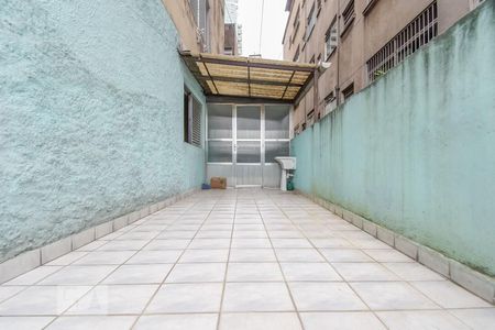 Apartamento à venda com 90m², 2 quartos e sem vaga Apartamento à venda com 90m², 2 quartos e sem vagaTerraço e Área de serviço