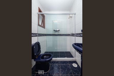 Casa de condomínio à venda com 183m², 3 quartos e 2 vagasBanheiro