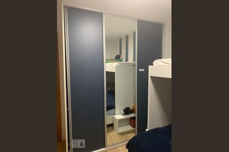 Apartamento à venda com 129m², 3 quartos e 2 vagas Apartamento à venda com 129m², 3 quartos e 2 vagasQuarto