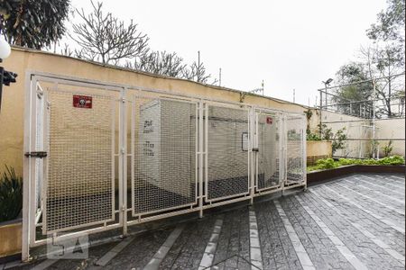 Apartamento à venda com 62m², 3 quartos e 1 vaga Apartamento à venda com 62m², 3 quartos e 1 vagaÁrea Comum