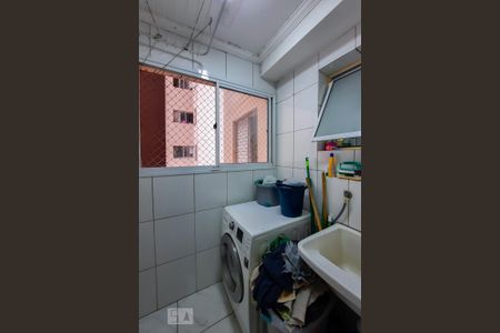 Apartamento à venda com 62m², 3 quartos e 1 vaga Apartamento à venda com 62m², 3 quartos e 1 vagaÁrea de Serviço