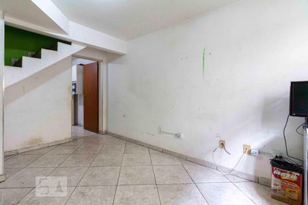 Sala de casa de condomínio para alugar com 2 quartos, 58m² em Jardim Norma, São Paulo