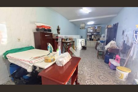 Casa à venda com 290m², 4 quartos e 3 vagas