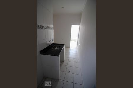 Sala/Cozinha de kitnet/studio para alugar com 1 quarto, 40m² em Vila Bertioga , São Paulo