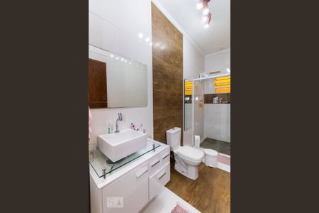 Casa à venda com 120m², 4 quartos e 2 vagasBanheiro 2