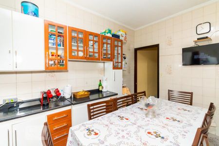 Casa à venda com 120m², 4 quartos e 2 vagasCozinha