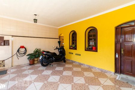 Casa à venda com 120m², 4 quartos e 2 vagasGaragem