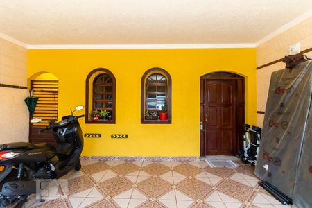 Casa à venda com 120m², 4 quartos e 2 vagasGaragem