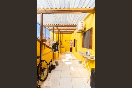 Casa à venda com 120m², 4 quartos e 2 vagasCorredor Terraço