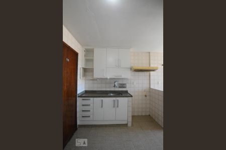Apartamento à venda com 69m², 2 quartos e 1 vagaCozinha