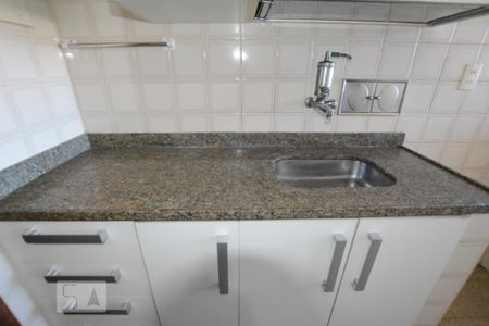 Apartamento à venda com 69m², 2 quartos e 1 vagaCozinha- amário