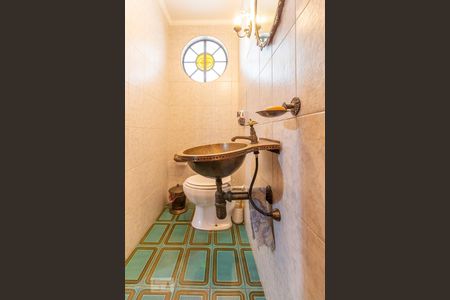 Casa à venda com 156m², 3 quartos e 1 vaga Casa à venda com 156m², 3 quartos e 1 vagaLavabo