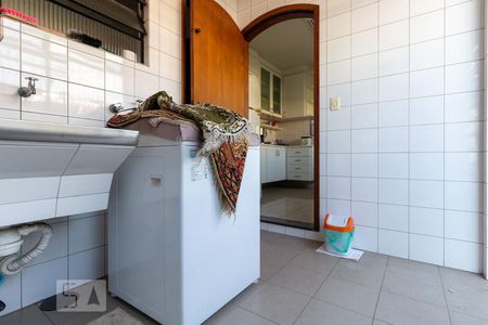 Casa à venda com 156m², 3 quartos e 1 vaga Casa à venda com 156m², 3 quartos e 1 vagaÁrea de Serviço