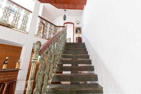 Casa à venda com 156m², 3 quartos e 1 vaga Casa à venda com 156m², 3 quartos e 1 vagaEscadas 2andar