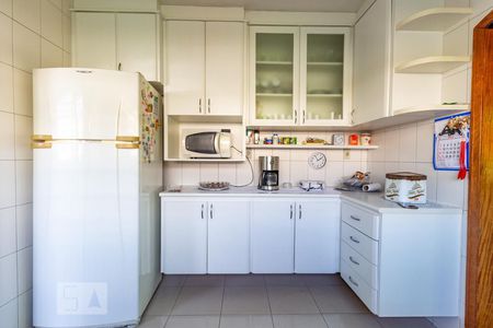 Casa à venda com 156m², 3 quartos e 1 vaga Casa à venda com 156m², 3 quartos e 1 vagaCozinha