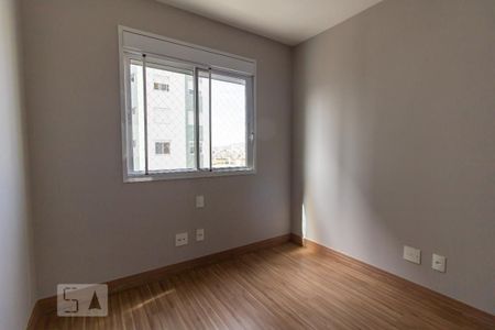 Apartamento à venda com 147m², 4 quartos e 3 vagasQuarto 4