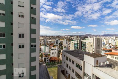 Apartamento à venda com 147m², 4 quartos e 3 vagasVista da Suíte 1