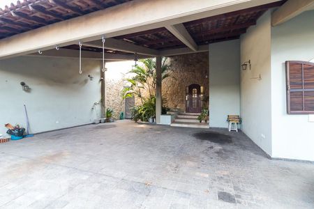 Casa à venda com 431m², 4 quartos e 5 vagasGaragem e quintal