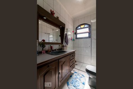 Casa à venda com 431m², 4 quartos e 5 vagasBanheiro quarto 3 suíte