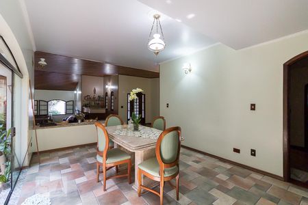 Casa à venda com 431m², 4 quartos e 5 vagasSala de jantar