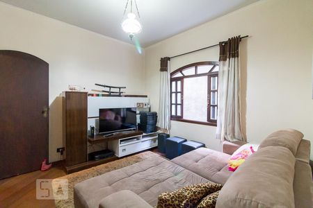 Casa à venda com 431m², 4 quartos e 5 vagasSala de TV