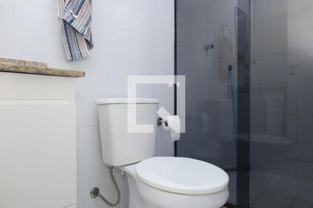 Casa de condomínio à venda com 83m², 3 quartos e 2 vagasBanheiro