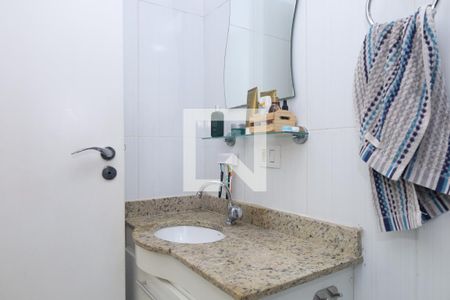 Casa de condomínio à venda com 83m², 3 quartos e 2 vagasBanheiro