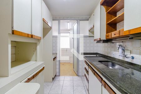 Apartamento à venda com 123m², 2 quartos e 1 vaga Apartamento à venda com 123m², 2 quartos e 1 vagaCozinha