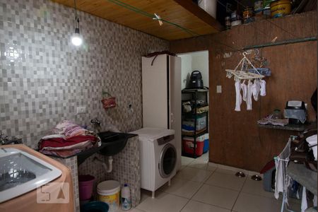 Casa à venda com 216m², 3 quartos e 3 vagasLavanderia