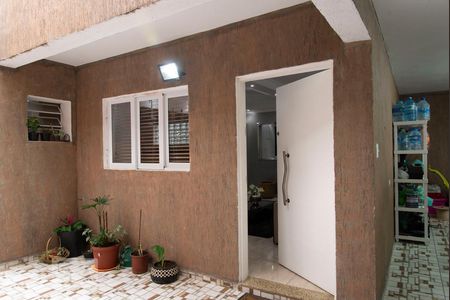 Casa à venda com 216m², 3 quartos e 3 vagasEntrada