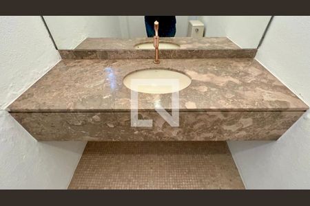 Lavabo de apartamento à venda com 2 quartos, 80m² em Jardim Paulistano, São Paulo