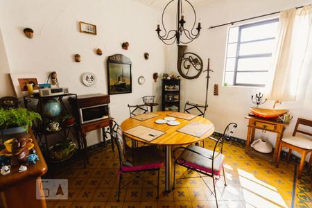 Apartamento à venda com 260m², 3 quartos e 2 vagasCopa