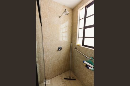 Apartamento à venda com 260m², 3 quartos e 2 vagasBanheiro 1 Chuveiro