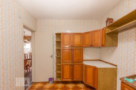 Casa à venda com 138m², 3 quartos e 2 vagas Casa à venda com 138m², 3 quartos e 2 vagasCozinha