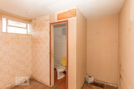 Casa à venda com 138m², 3 quartos e 2 vagas Casa à venda com 138m², 3 quartos e 2 vagasQuarto de Serviço