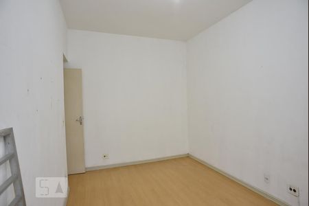 Apartamento para alugar com 70m², 2 quartos e 1 vagaQuarto 2