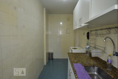 Apartamento para alugar com 70m², 2 quartos e 1 vagaCozinha