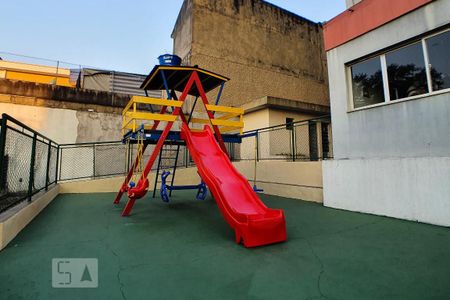 Apartamento à venda com 78m², 3 quartos e 1 vaga Apartamento à venda com 78m², 3 quartos e 1 vagaPlayground