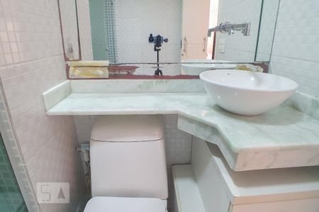 Apartamento à venda com 78m², 3 quartos e 1 vaga Apartamento à venda com 78m², 3 quartos e 1 vagaBanheiro