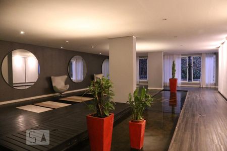 Apartamento à venda com 90m², 1 quarto e 2 vagasHall social