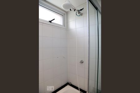 Apartamento à venda com 90m², 1 quarto e 2 vagasBanheiro da Suíte