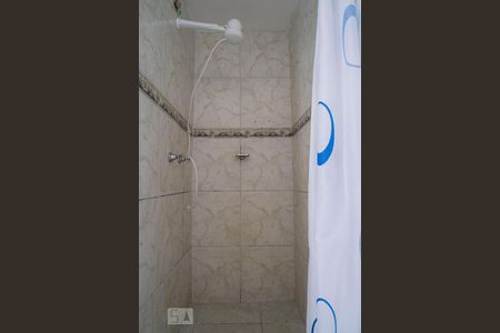 Banheiro de apartamento para alugar com 1 quarto, 39m² em Centro Histórico, Porto Alegre