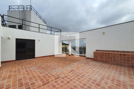Apartamento para alugar com 283m², 4 quartos e 5 vagas Apartamento para alugar com 283m², 4 quartos e 5 vagasCobertura