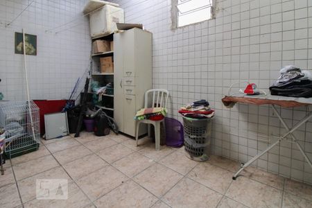 Casa à venda com 350m², 5 quartos e 2 vagasÁrea de Serviço