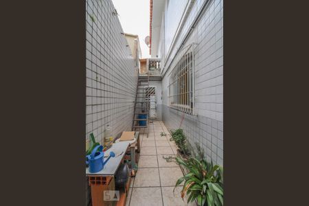 Casa à venda com 350m², 5 quartos e 2 vagasCorredor Lateral