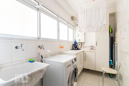 Apartamento à venda com 126m², 2 quartos e 2 vagasÁrea de serviço