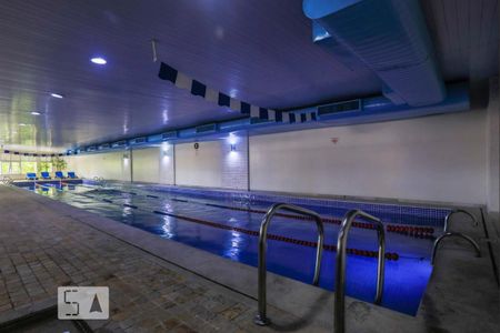Apartamento à venda com 126m², 2 quartos e 2 vagasÁrea comum - Piscina