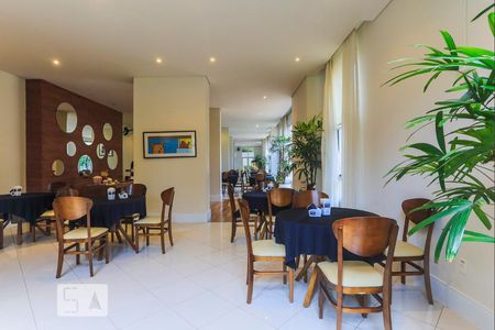 Apartamento à venda com 126m², 2 quartos e 2 vagasÁrea comum - Salão de festas